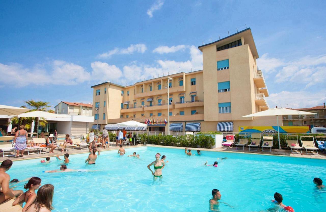 Hotel Stella Marina Marina di Cecina Exterior foto
